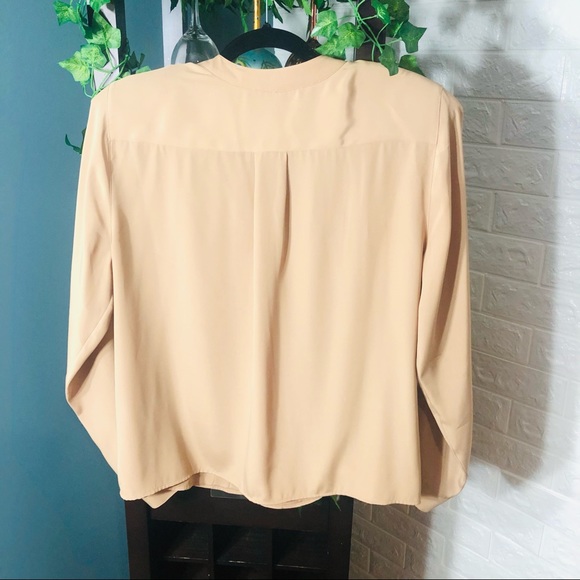 ‘🌼3/$30🌼Jennifer Moore Button Down Blouse Size Large - Picture 12 of 16